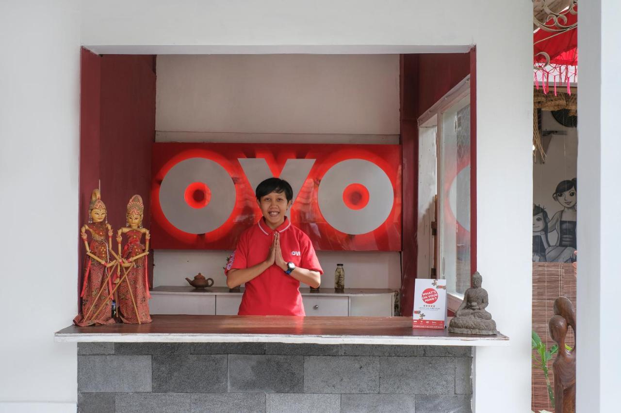 Отель Oyo 287 Rumah Eyang Near Rsud Kota Джокьякарта Экстерьер фото